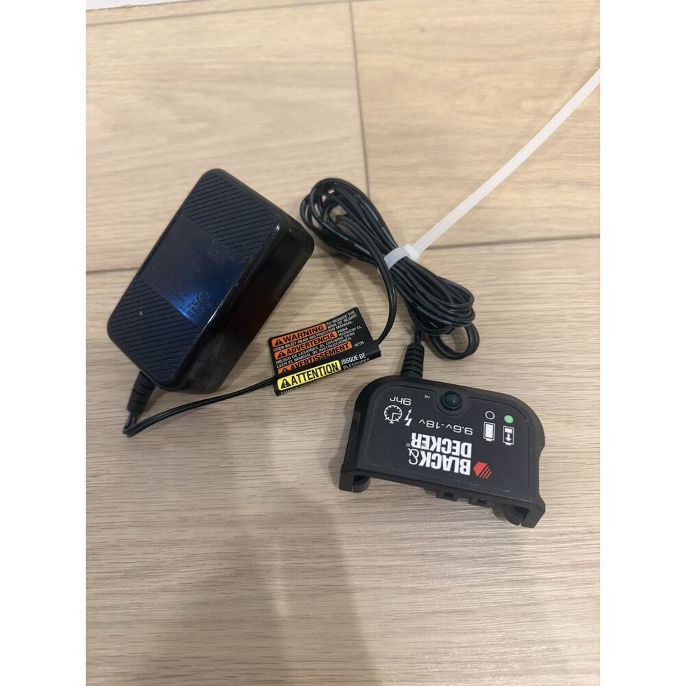Black & Decker Genuine OEM 9.6v-18v Original Battery Charger CHA005034